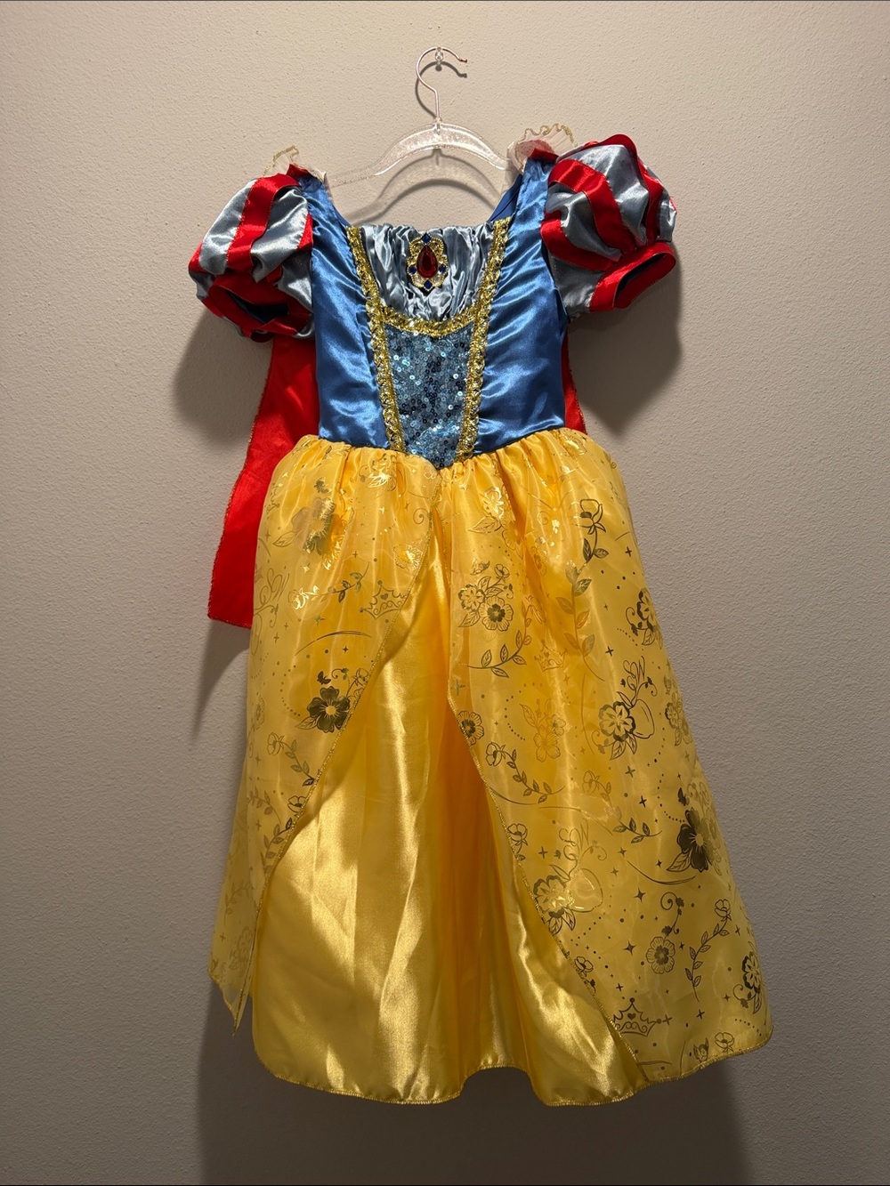 Disney Snow White Costume size 5/6